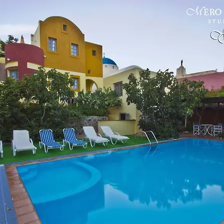 Merovigla Hotel apartamentowy 3*
