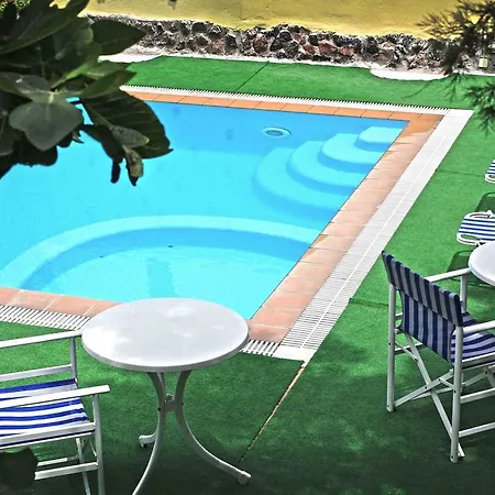Merovigla Imerovigli (Santorini)