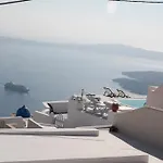 Merovigla 3* Imerovigli (Santorini)